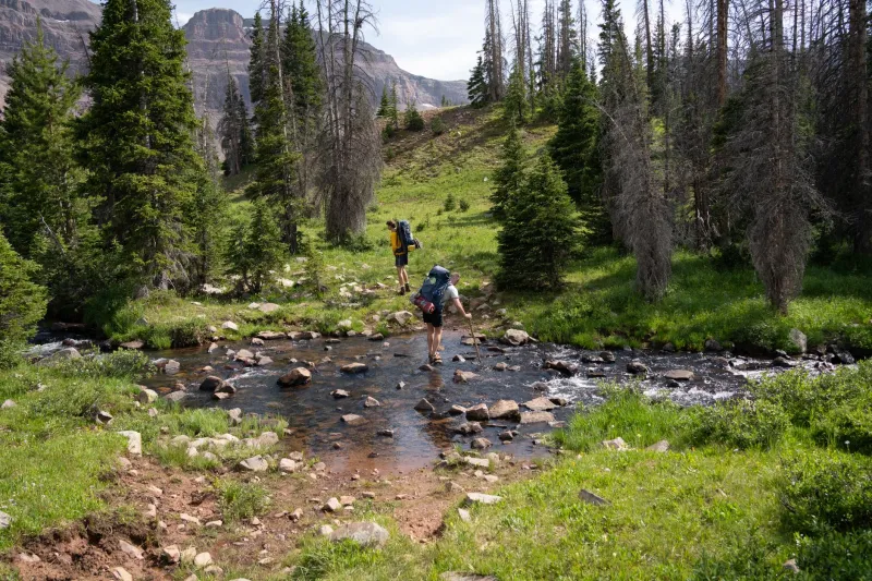 Thirsty Work: The Trail Water Playbook That Keeps You Out of Trouble
